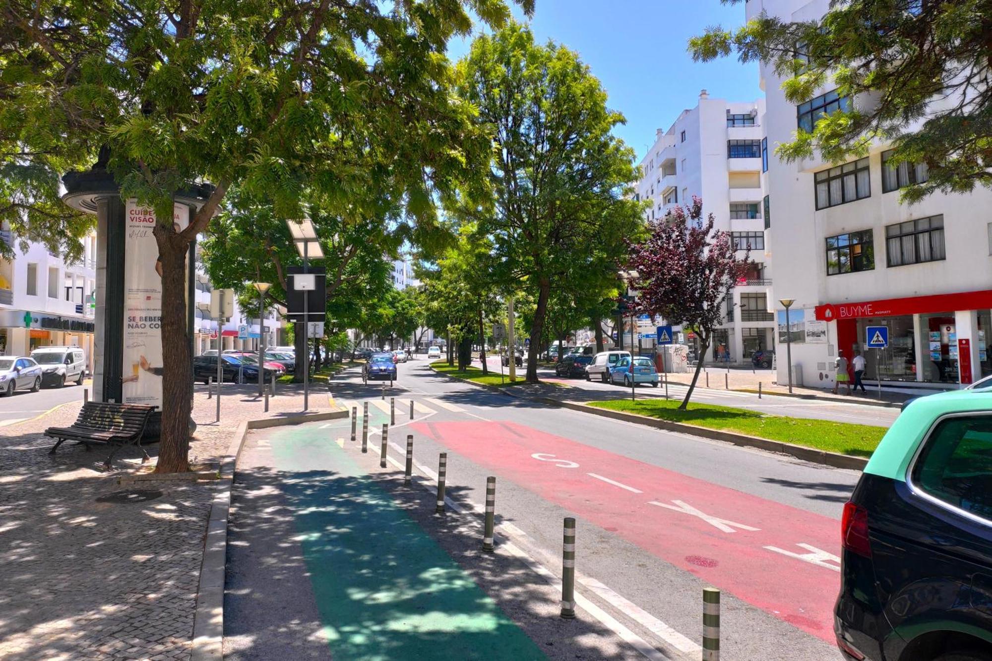 קווארטיירה Avenue Apartment מראה חיצוני תמונה