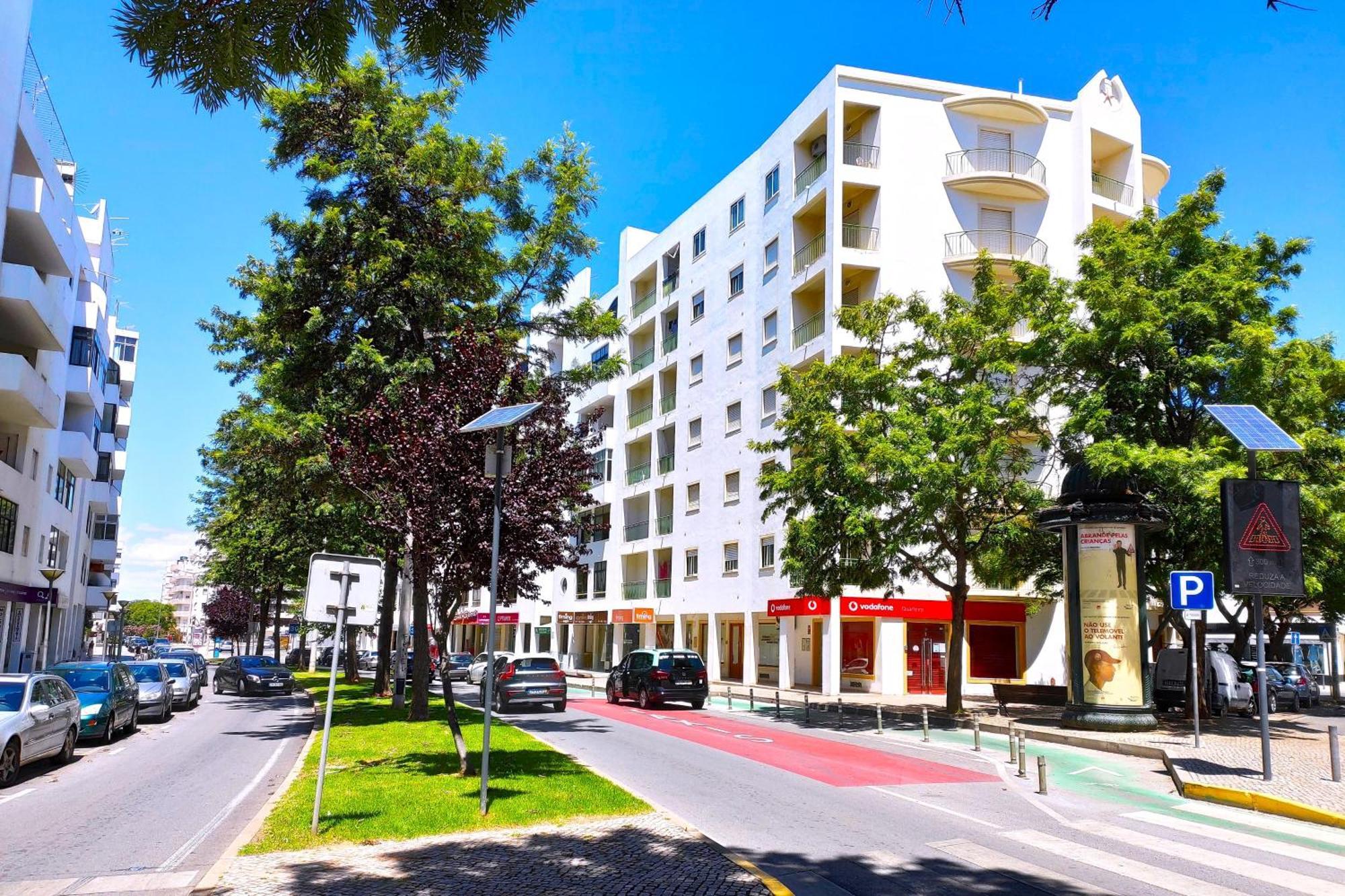 קווארטיירה Avenue Apartment מראה חיצוני תמונה